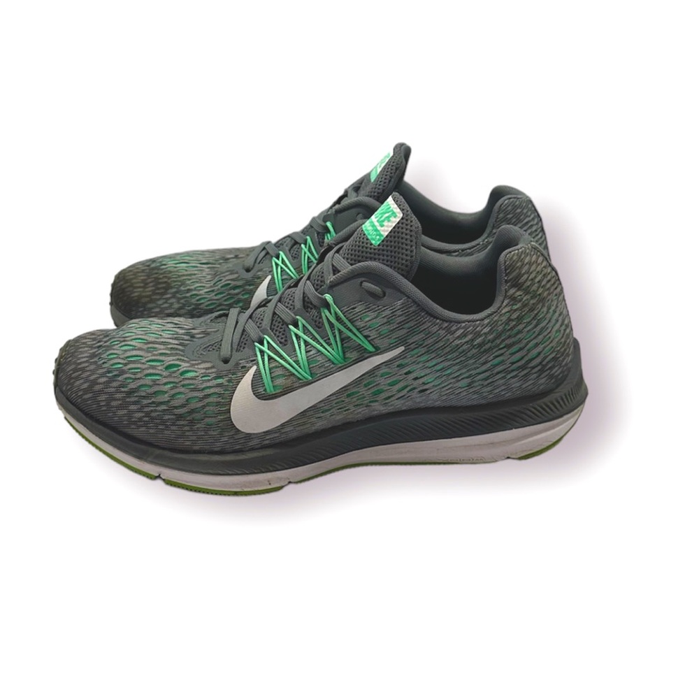 NIKE Zoom Winflo 5 grey and teal WOMENS size 9 sneakers shoes